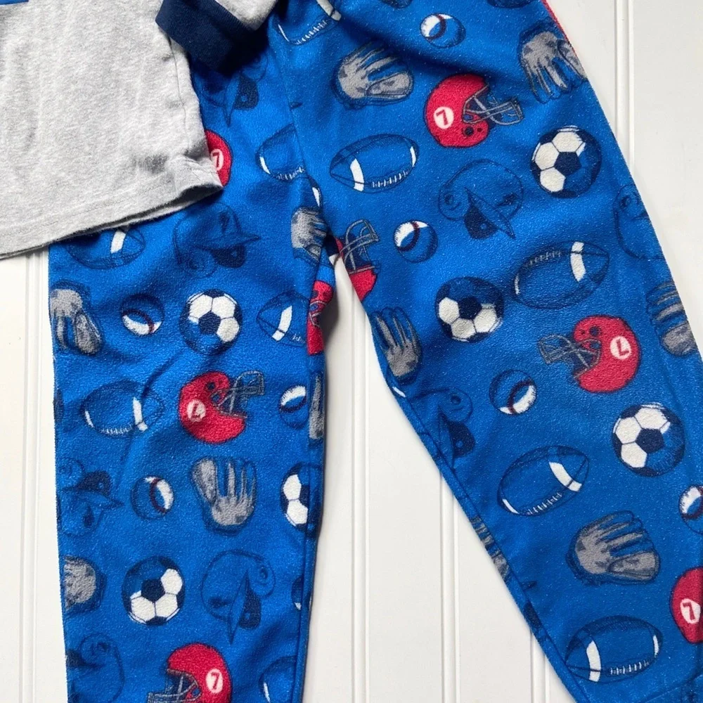 •Carter’s• play ball pj set